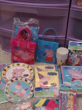 Peppa Pig Party Tableware Set - Pink & Blue